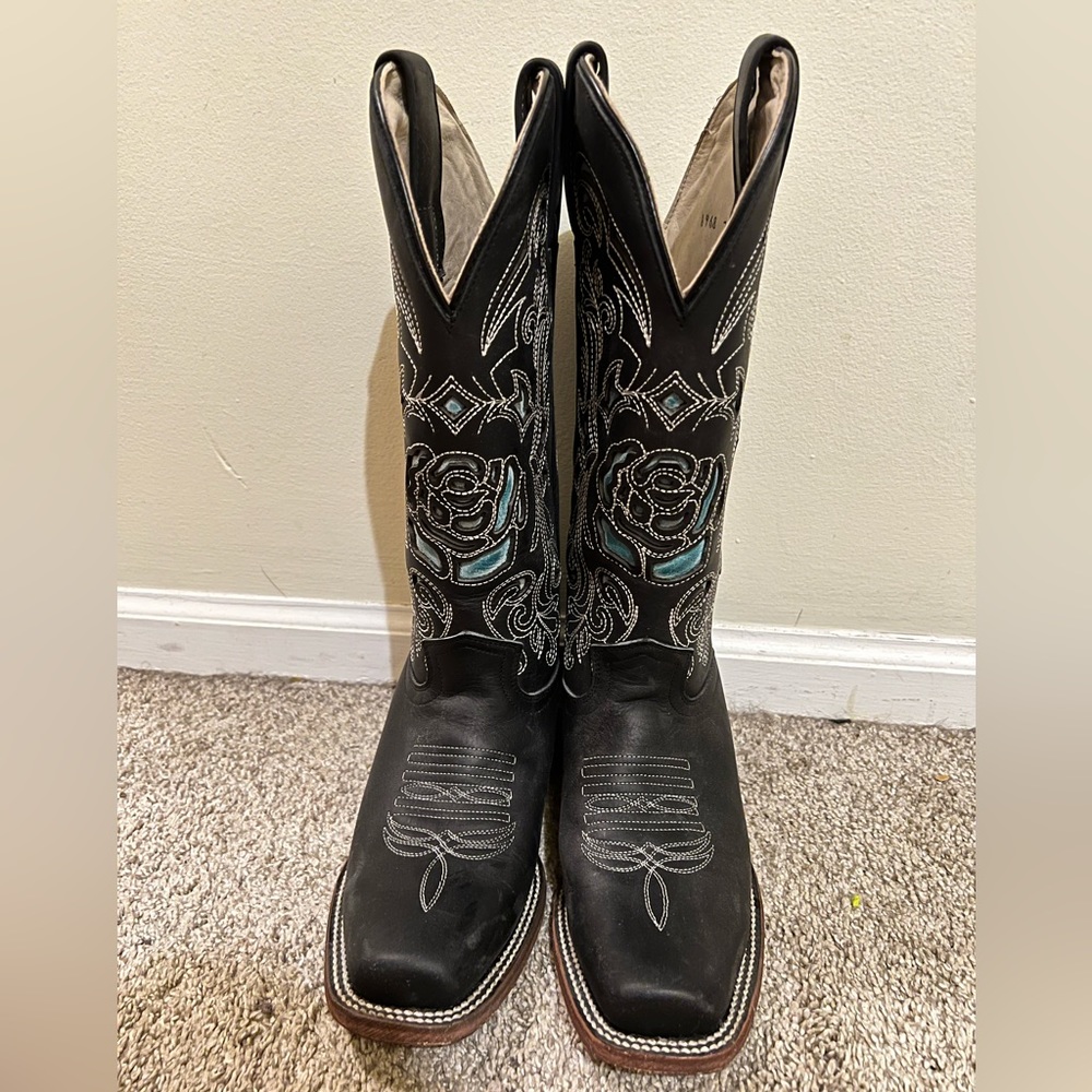 JB Dillon boots, Size 7, Navy Blue with Light Blue Flowers